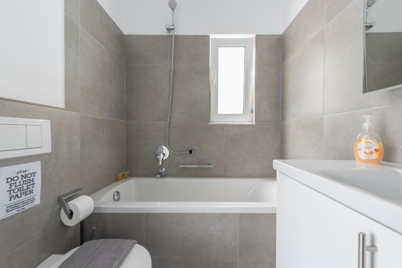 Villa Luna Private Heated Hydro Pool Bbq Beach 4Min Agia Marina Mikrolimanou Luaran gambar